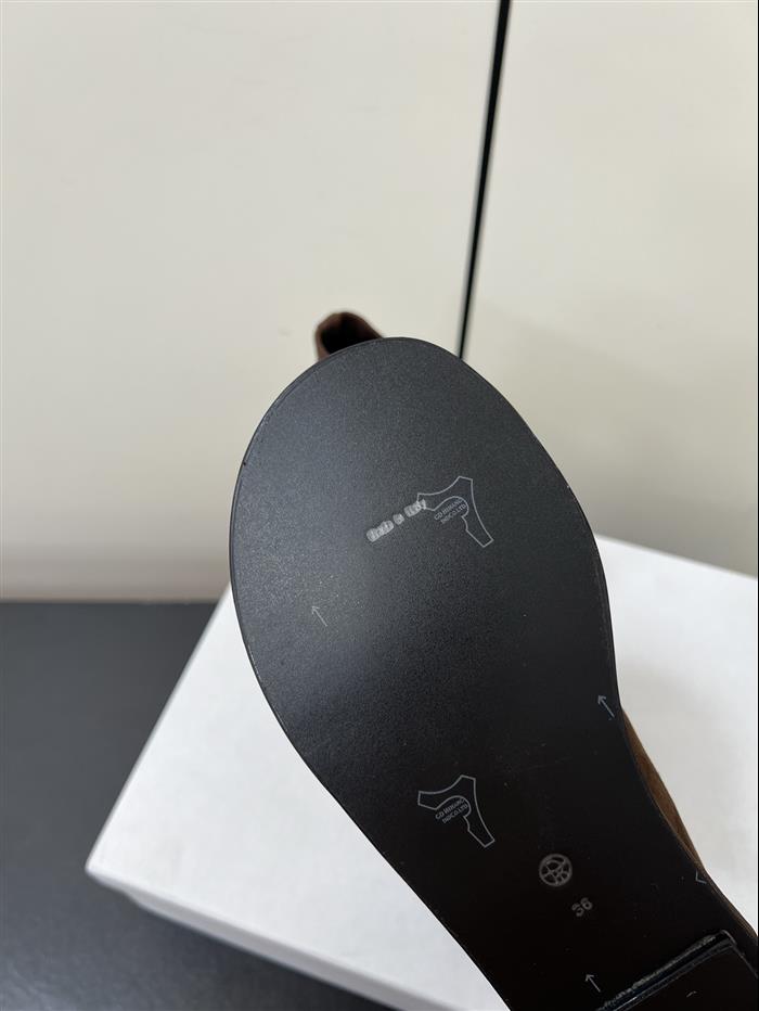 20251128173233641 310